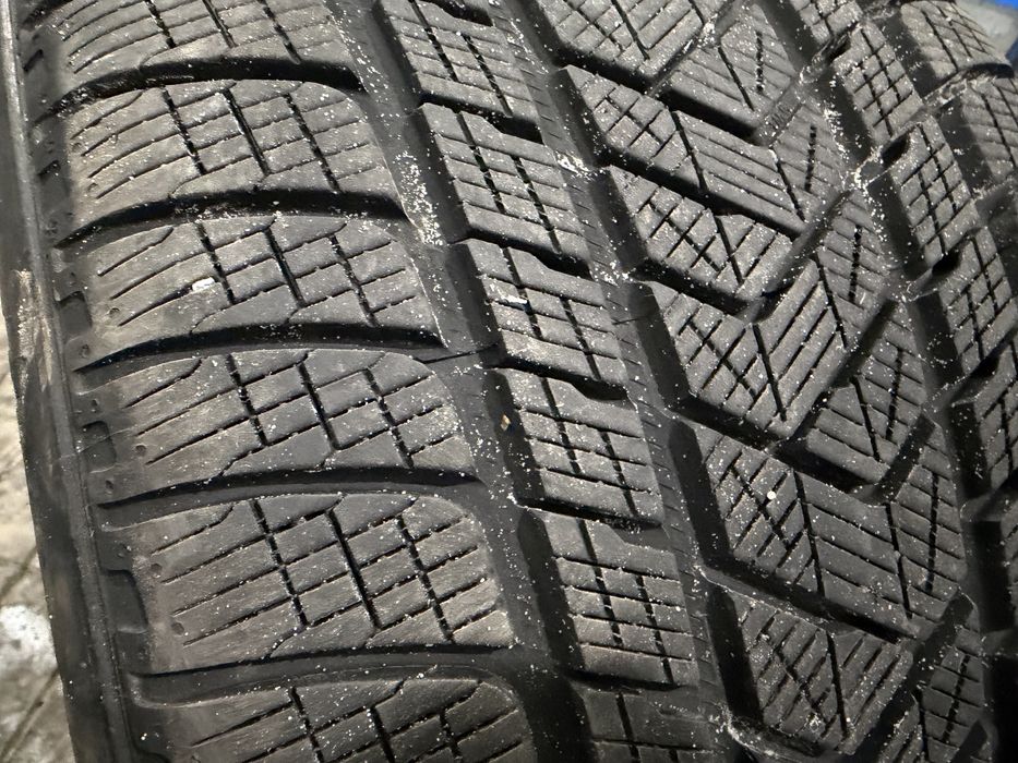 315/40 r21 Pirelli 1 шт.