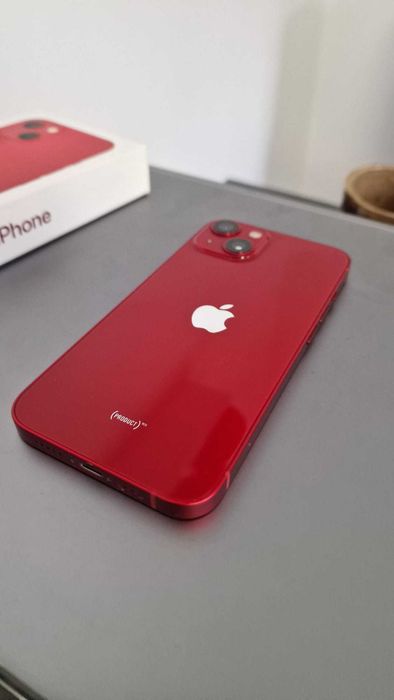 iPhone 13 128 GB czerwony – bardzo dobry stan, pudełko + etui