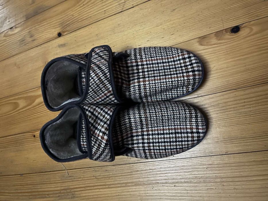 Чоловічі домашні капці