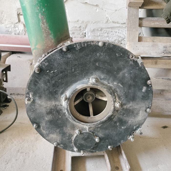 Млин, дробілка тонкого помелу на валу