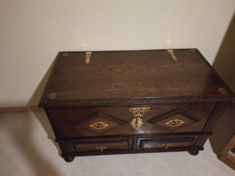 Arca/baú de madeira