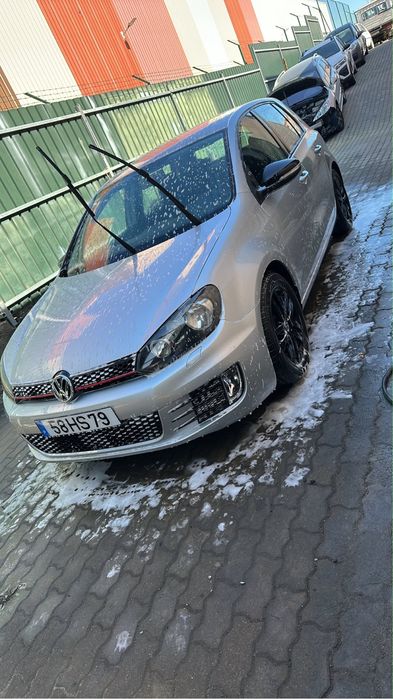 VW Golf