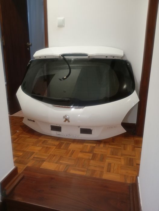Tampa da Mala/Porta traseira Peugeot 208 GTI 2013/2016