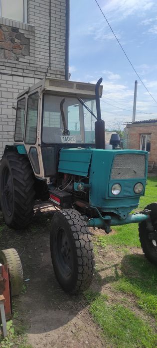 ЮМЗ 6 (89р). Все працює. В господарстві тягав візок з жаткою.