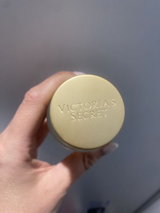 Vitoria Secret Sugared Petals