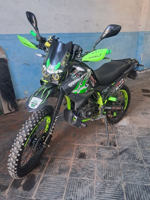 Ендуро Шинерай 250