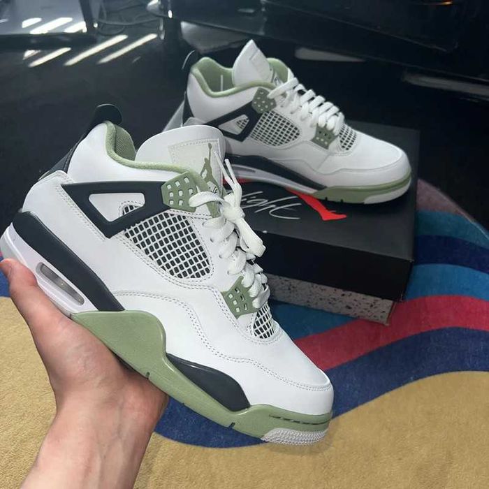 Jordan_4_Retro_Seafoam R.41