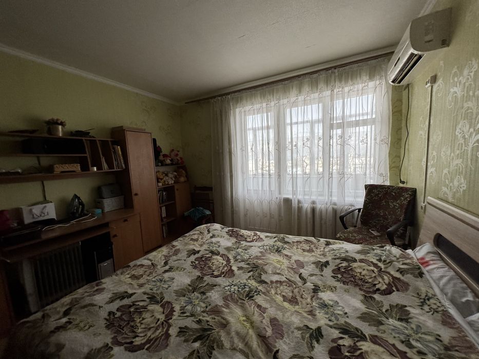 Продам 2к квартиру квартиру смт.Черкаське
