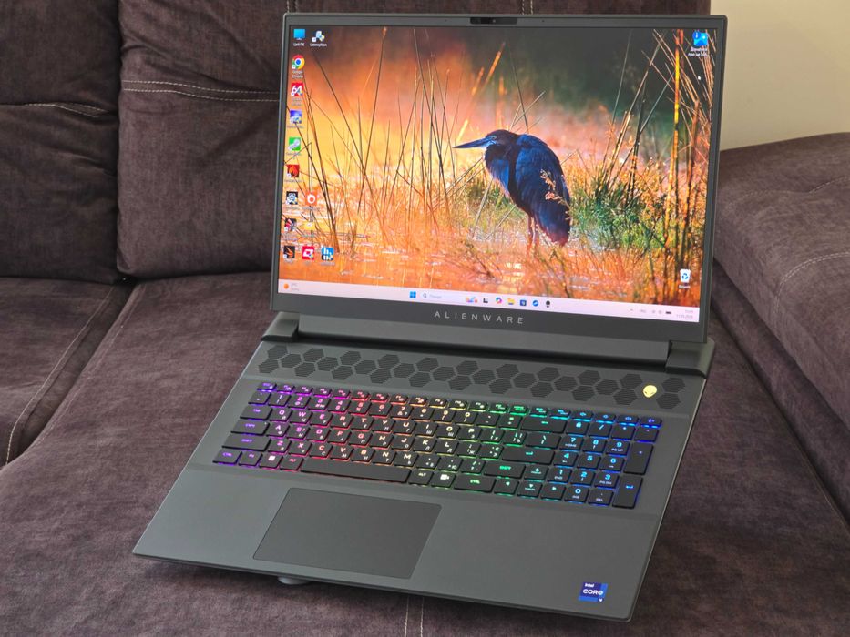 Dell Alienware m18 R1 (18" IPS FHD+ 480Hz/ 13900HX/ 32 DDR5/ 1Tb SSD/ RTX 4080)