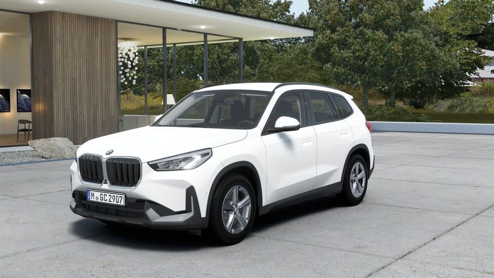 BMW X1 18i 136KM