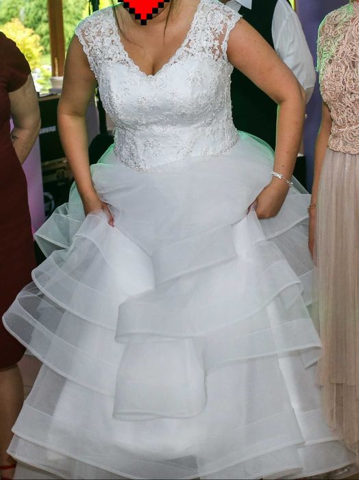 Piękna suknia ślubna