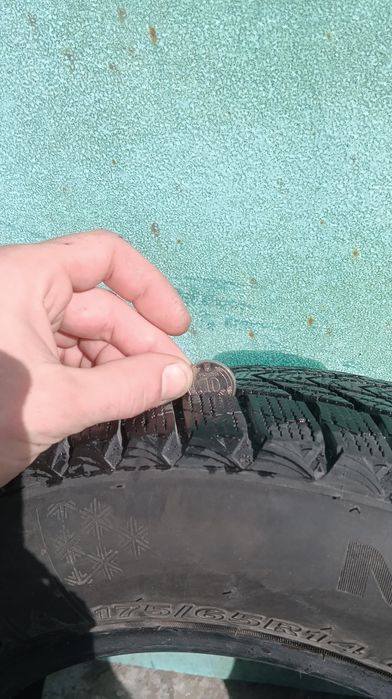 Резина r14:175:55 как новая: 2 000 грн. - Автошини Запоріжжя на Olx