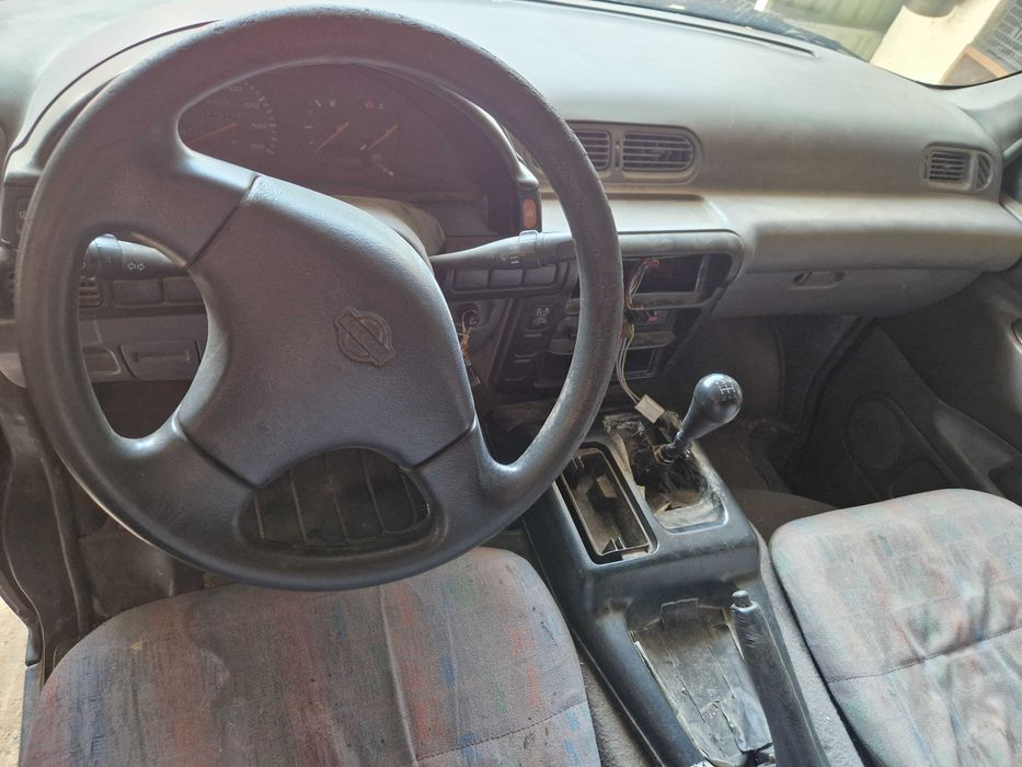 Nissan Vanette Cargo para peças