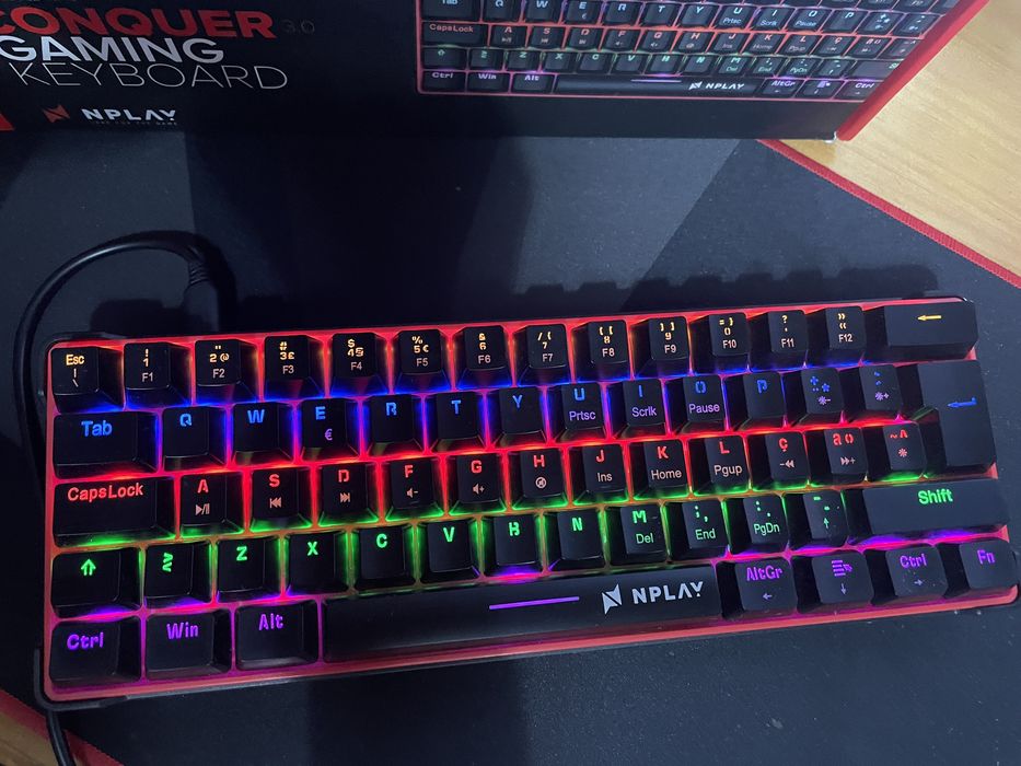 Teclado e mousepad Nplay