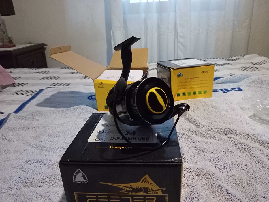 Hishark 4000 Feeder Portes gratis!