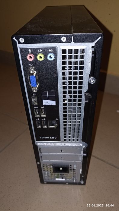 Dell Vosto 3250 SFF i5 6400 8GB RAM / 120 GB SSD