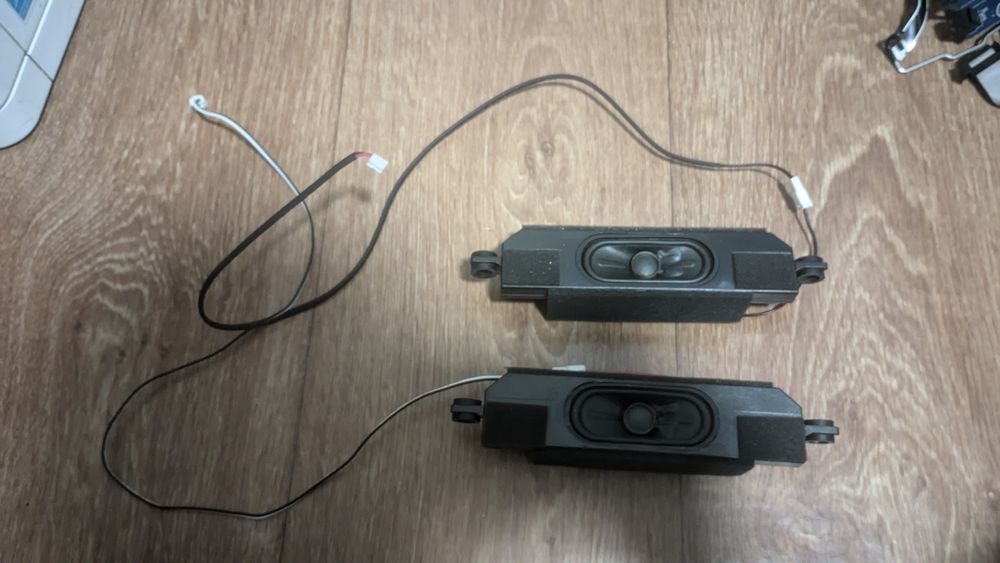 Повний комплект запчастин Ergo 55GUS6500: Майн, T-Con, Wi-Fi, Динаміки