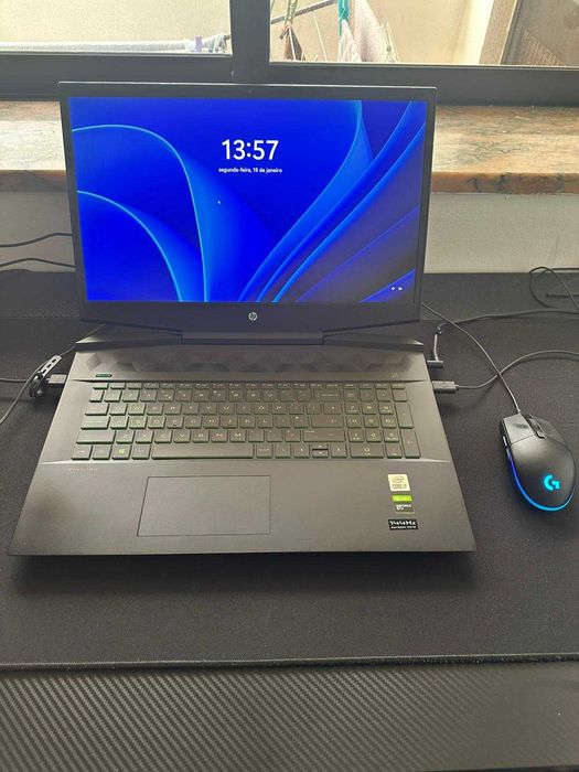 HP Pavilion Gaming 17” i7 | GTX 1660 Ti | 16GB RAM | SSD + HDD