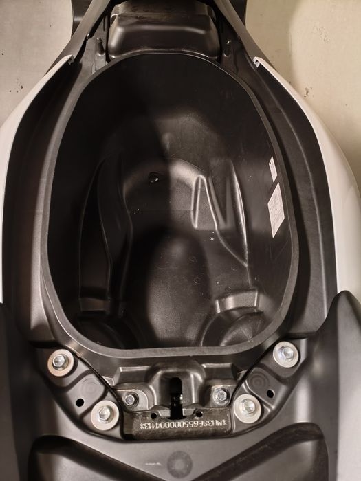 Yamaha NMAX 125 cm3
