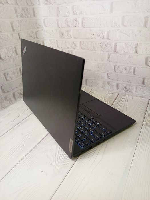 Ноутбук Lenovo ThinkPad E15 Gen2 i7-1165G7 16Gb RAM підсвітка