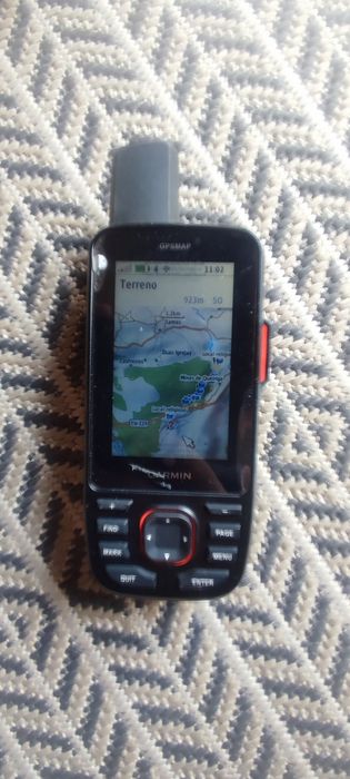 Vendo GPS Garmin 67i