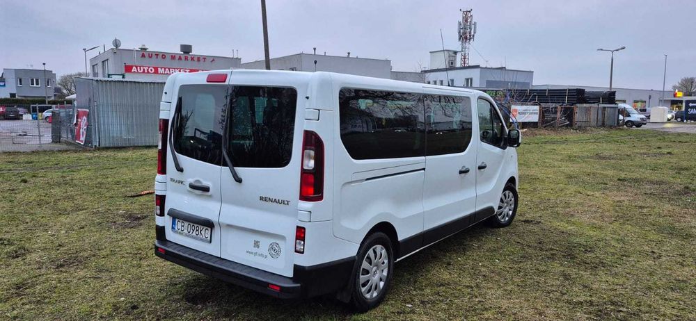 Do wynajęcia Bus 9-osobowy wersja Long , idealny na wyjazdy wakacyjne.