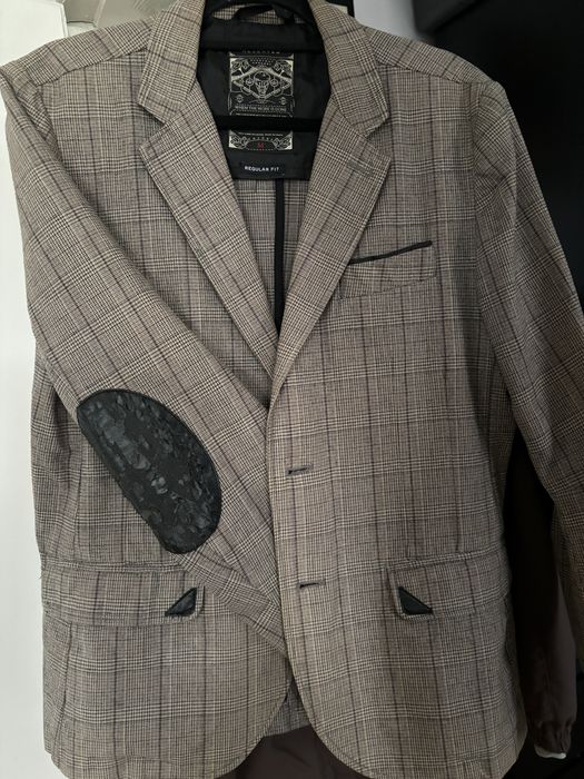 Męska marynarka z klapami