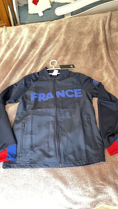Nowa sportową bluza  Adidas, rozmiar 38. Jakość super!