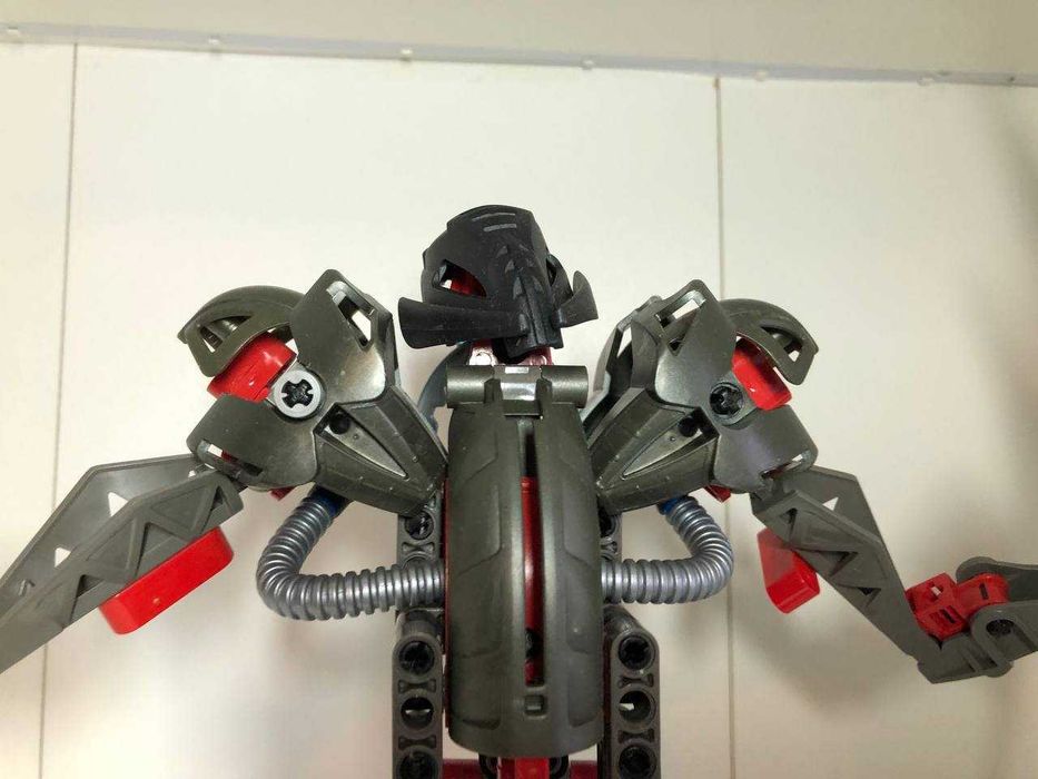 LEGO Bionicle Titans - Makuta 8593