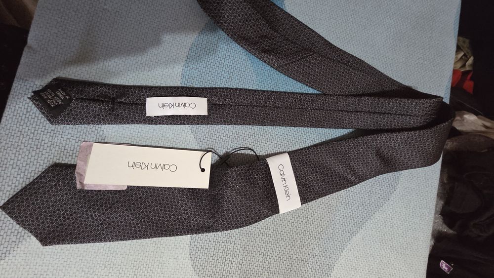 Gravata calvin klein