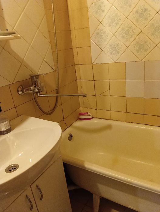 продаж 3х кімн квартири вул Б.Тена