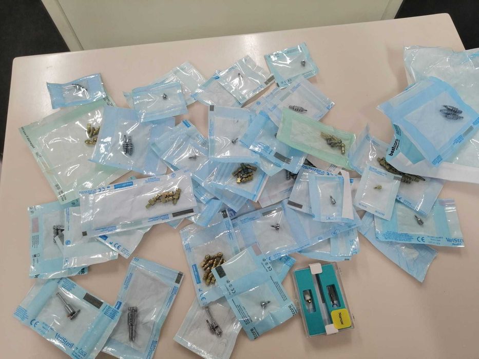 Kit de Brocas para Implantes – MIS (Novo e Selado) e componentes