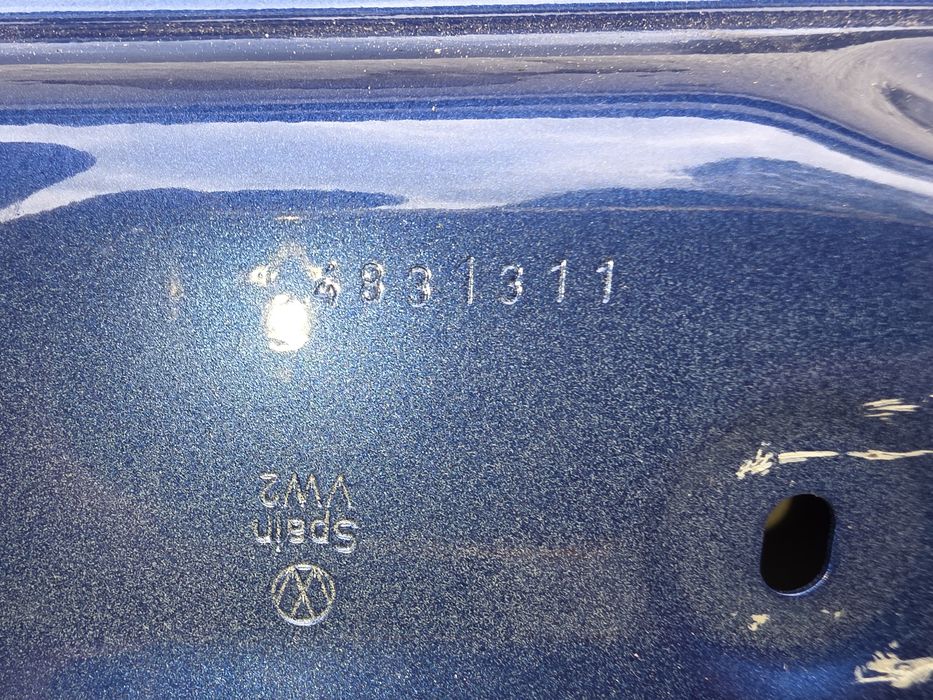 Volkswagen  Polo  2G dzwi lewa strona