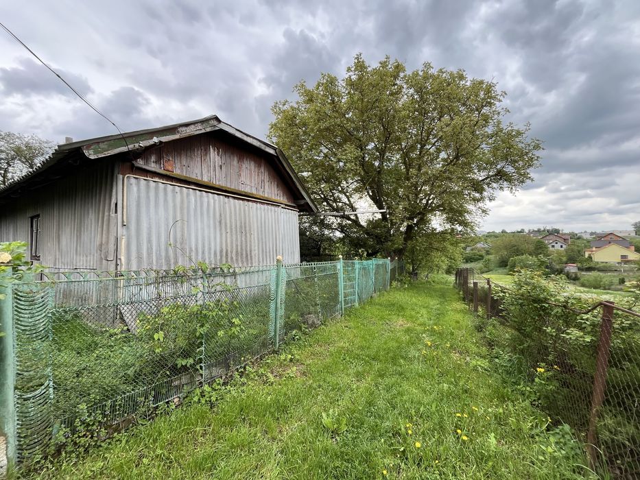 Продаж ділянка 17с. Будинок46м. Газ. Світло. Угринів. Незалежності 282