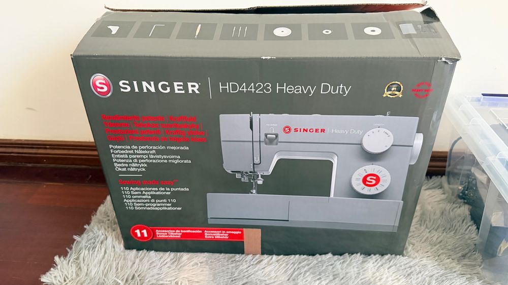 Máquina costura Singer facilita pro nova