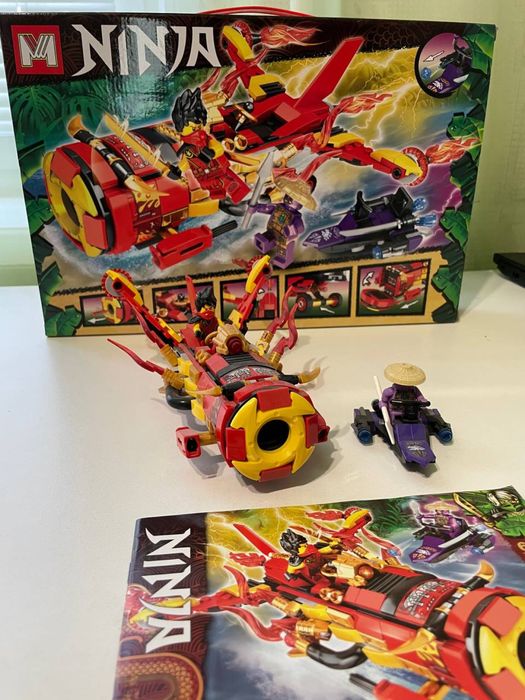 Конструктор Лего  истребитель