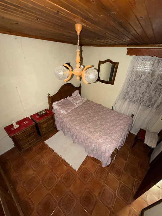 Casa com quintal.