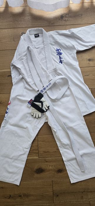 Zestaw dla dziewczynki Karate