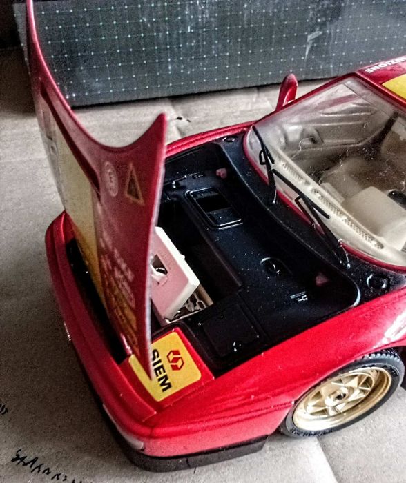 Ferrari 348 TB Evoluzione. 1.18 Модель має номер 177 і виконана в