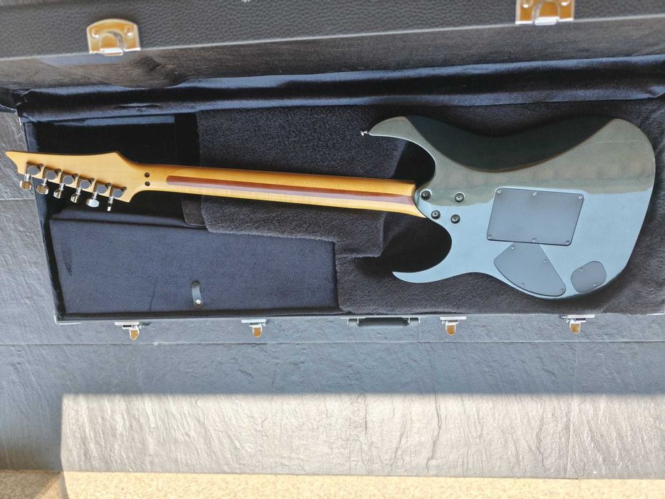 Ibanez RG R 570  Iron Pewter