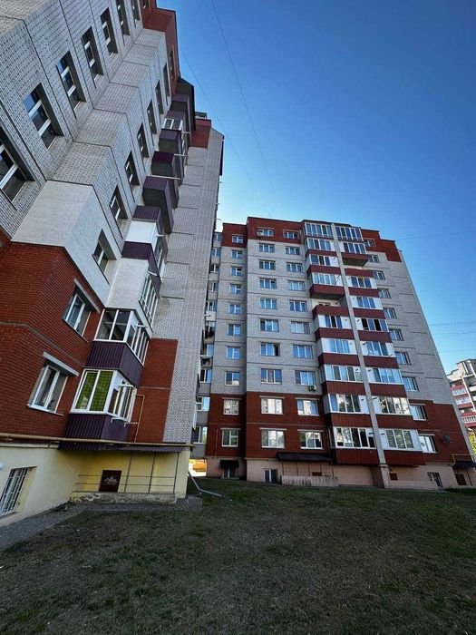 Продаж 1 К. Озерна