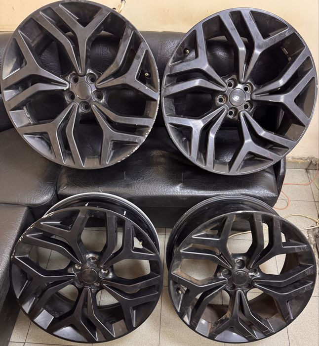 Продам диски 5x108xR21 Range Rover velar 2018г ! Торг!