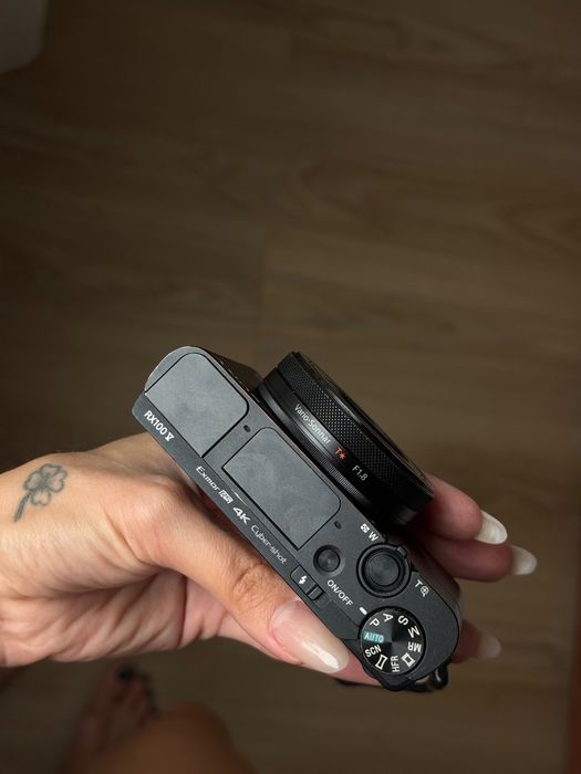 Sony Cybershot Rx100V