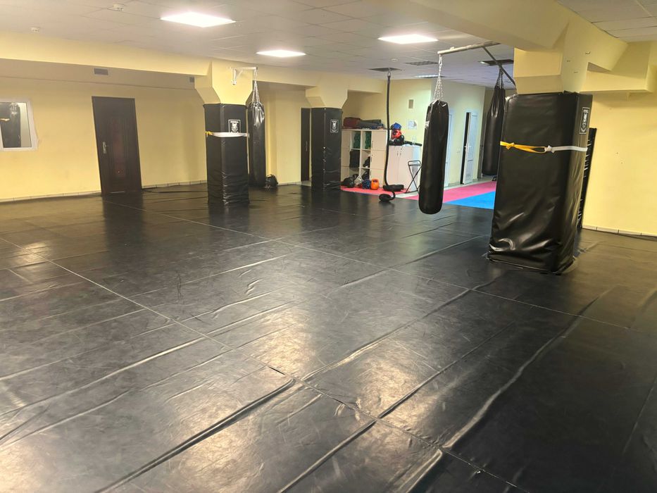 Оренда спортивного залу для єдиноборств. Печерськ. Метро.