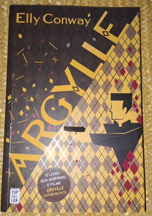 Portes Incluídos . "Argylle" -  Elly Conway