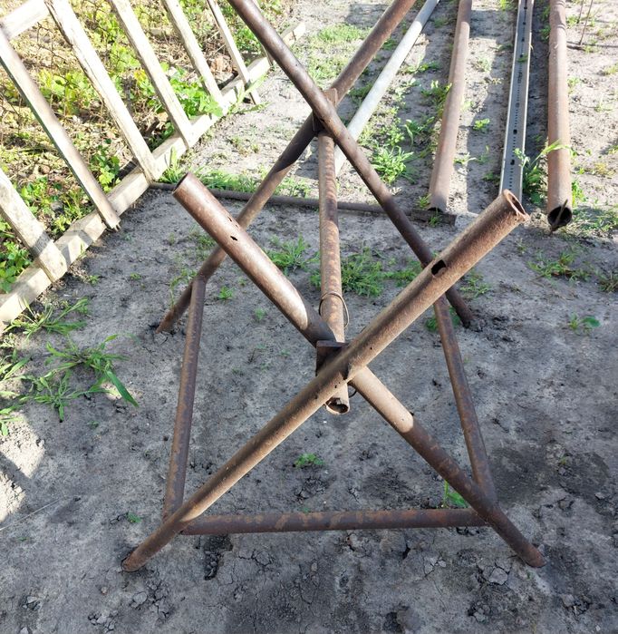 Підставка для попилу дрів, козел