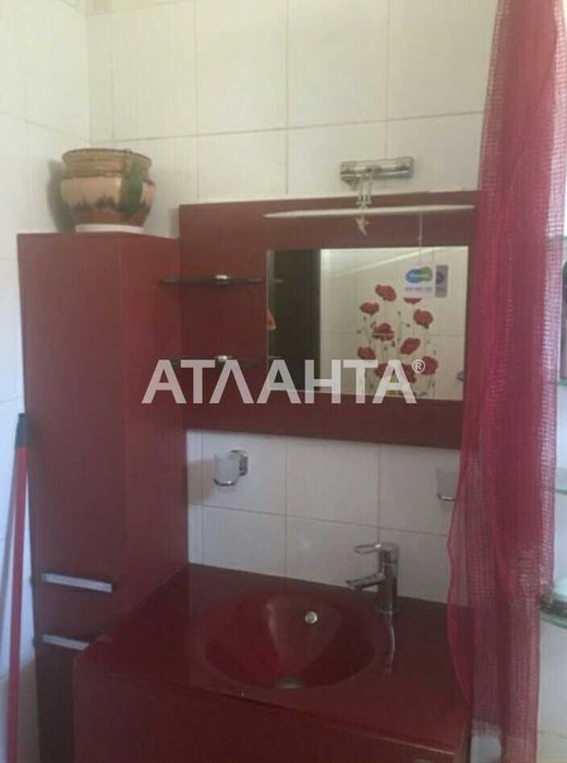 Будинок біля моря