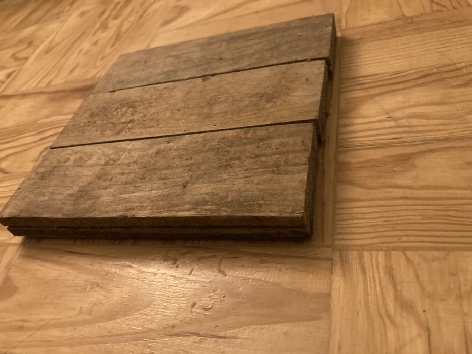 Tacos de madeira em otimo estado