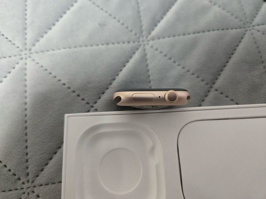Apple Watch 11 46mm Rose Gold