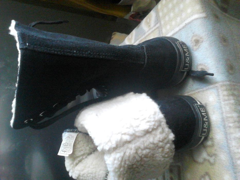 Trampki ocieplene roz 37i38 dł wk 23i24 cm